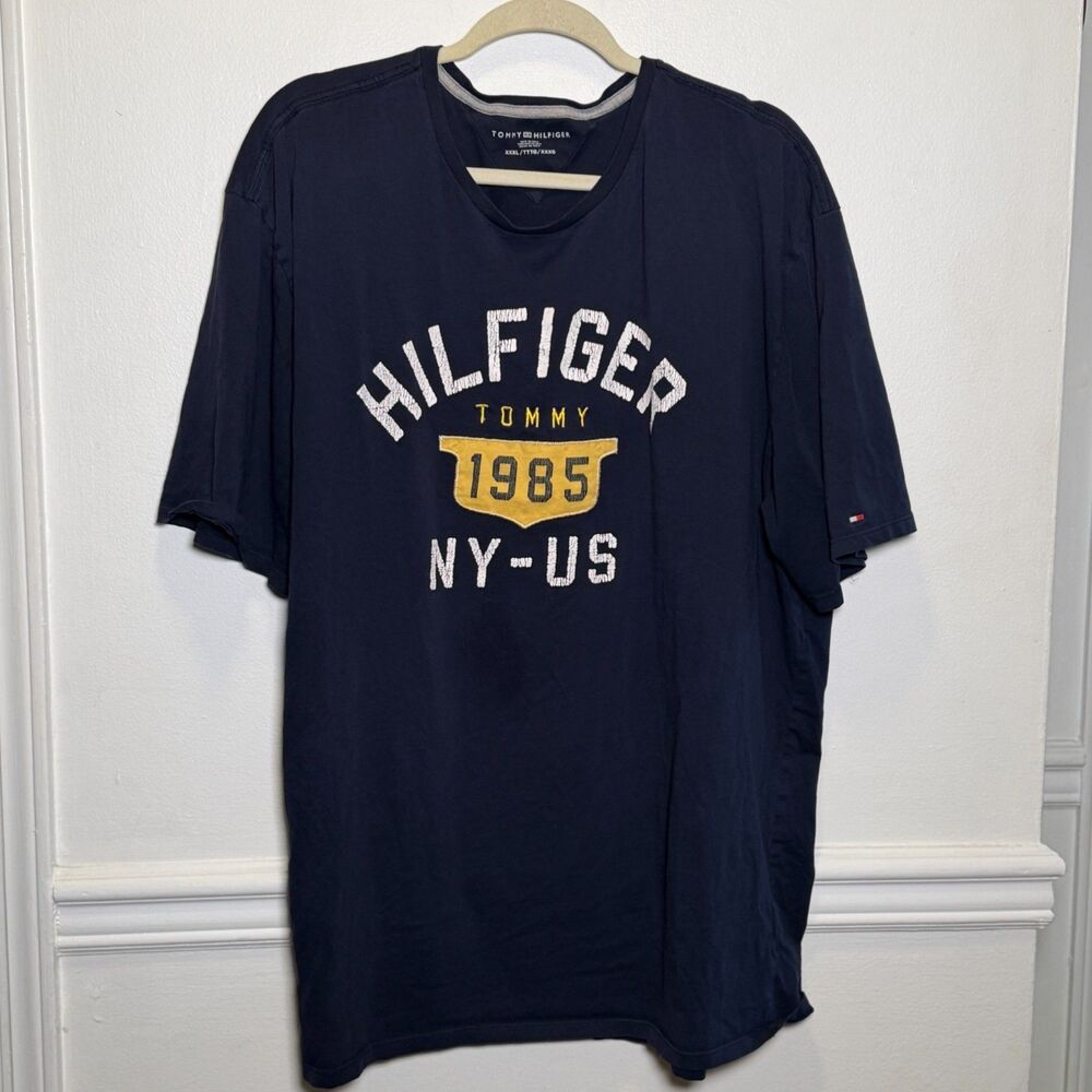 Vintage Preppy Streetwear Tommy Hilfiger 1985 Logo NY Graphic T-Shirt Navy XXXL